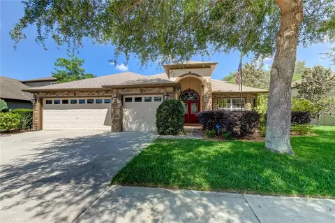 4913 Pointe O Woods Dr, Wesley Chapel, FL 33543