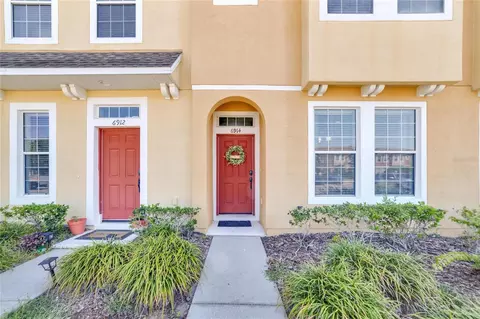 6914 Towering Spruce Dr, Riverview, FL 33578