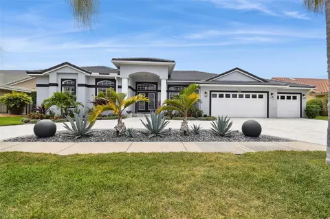 9810 Bay Island Dr, Tampa, FL 33615
