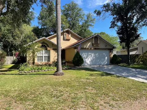 4324 Barret Ave, Plant City, FL 33566