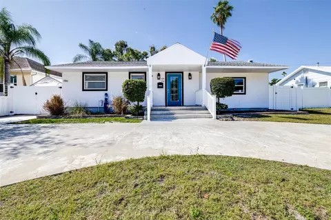 186 83rd Ave N, Saint Petersburg, FL 33702