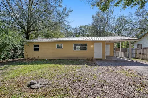 7205 Rhode Island Dr, Tampa, FL 33619