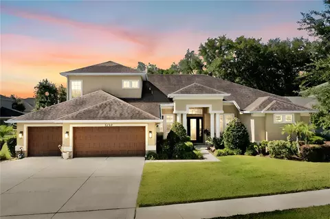 3308 Anna George Dr, Valrico, FL 33596