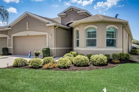 2212 Vista Greens Dr, Sun City Center, FL 33573