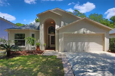 621 Somerstone Dr, Valrico, FL 33594