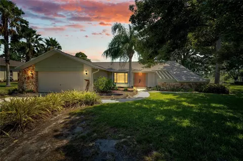 8631 Bay Dr, Spring Hill, FL 34606