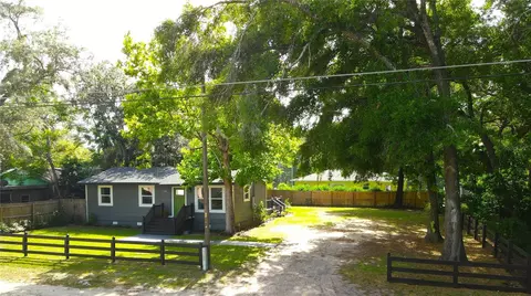 1925 Highland Park Blvd, Mount Dora, FL 32757