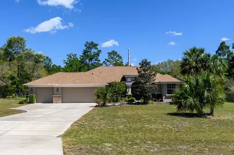 8476 Madrid Rd, Weeki Wachee, FL 34613