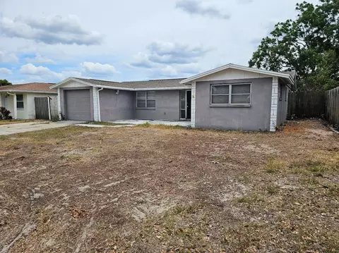 3326 Darlington Rd, Holiday, FL 34691