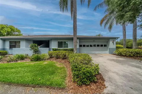 1620 Leland Dr, Sun City Center, FL 33573