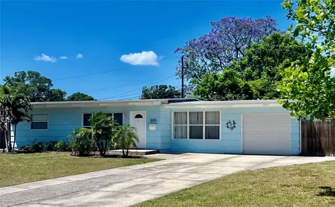 6920 Meadowlawn Dr N, Saint Petersburg, FL 33702