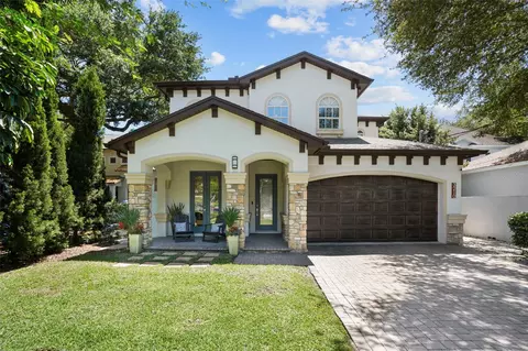 3210 W Knights Ave, Tampa, FL 33611