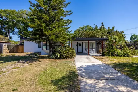 7712 Silver Oak Ln, Tampa, FL 33619
