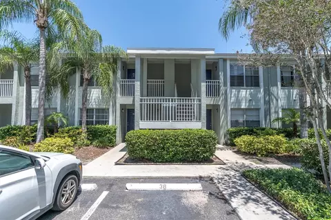 5440 S Macdill Ave #2-I, Tampa, FL 33611