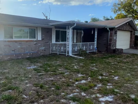 8911 Goshen Ln, Port Richey, FL 34668