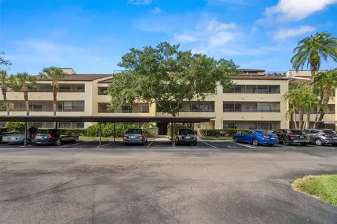 13610 S Village Dr #4203, Tampa, FL 33618