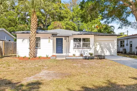 800 59th St S, Gulfport, FL 33707