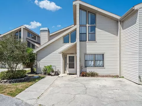 9518 Citrus Glen Pl #42, Tampa, FL 33618