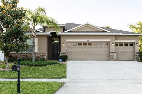 5817 Puzo Pl, Mount Dora, FL 32757