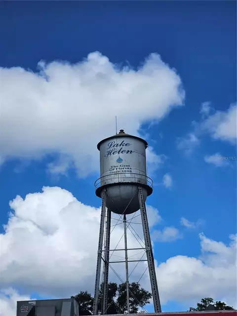 W Ohio Avenue, Lake Helen, FL 32744
