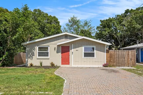 4825 Camphor Ave, Sarasota, FL 34231