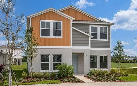 2040 Marigold Aly, Winter Haven, FL 33884