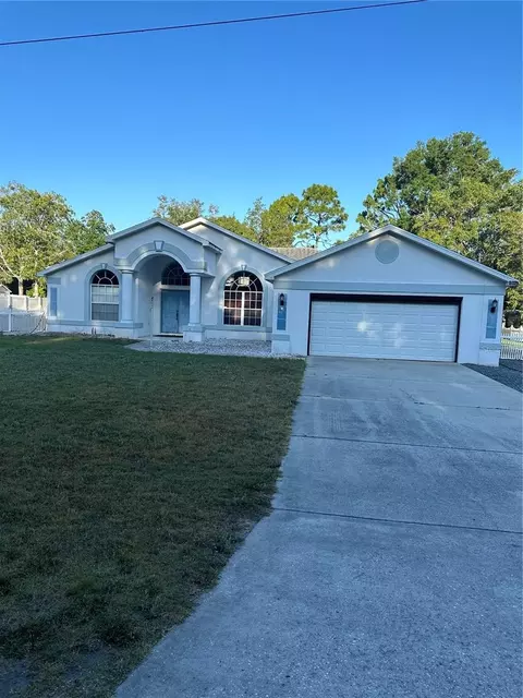 8025 Simmons St, Brooksville, FL 34613