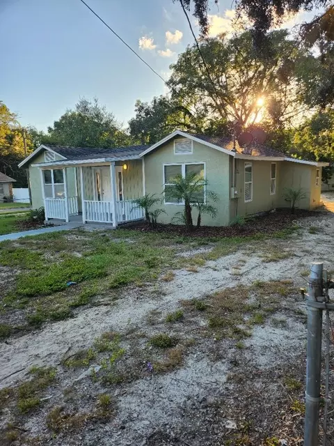 8502 N 15th St, Tampa, FL 33604