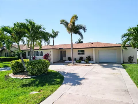1708 SE 39th Ter, Cape Coral, FL 33904