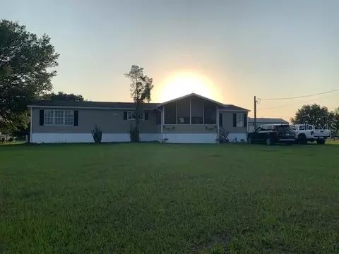 3303 Drum Rd, Zephyrhills, FL 33541