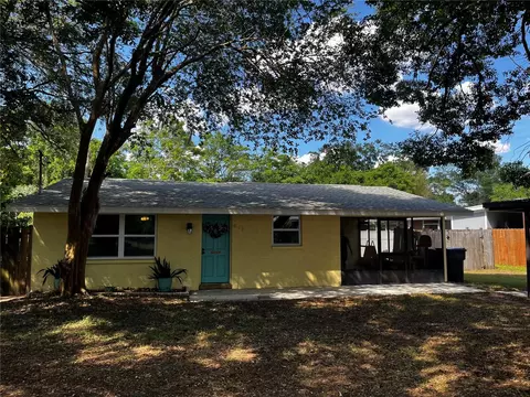 611 Oak Ridge Dr, Brandon, FL 33510