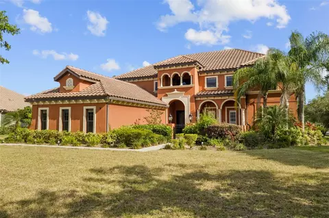 9325 Merlot Cir, Seffner, FL 33584 photo 1