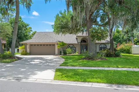 2705 Kala Ln, Plant City, FL 33563