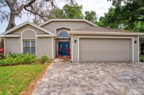8114 Hathaway Dr, New Port Richey, FL 34654