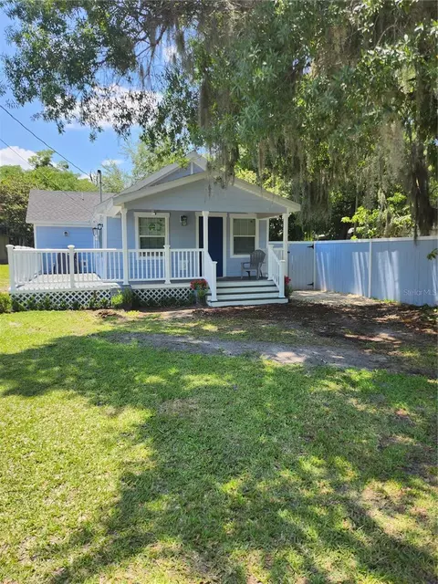 1405 Drane St SE, Plant City, FL 33563