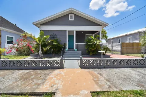 2318 W Cordelia St, Tampa, FL 33607