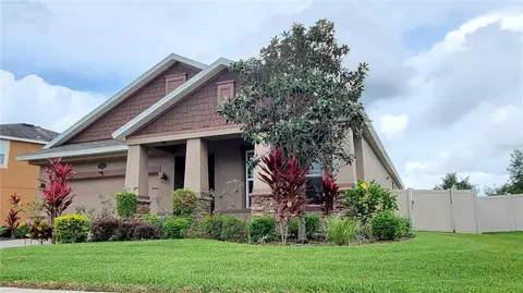 1797 Fox Grape Loop, Lutz, FL 33558 photo 1