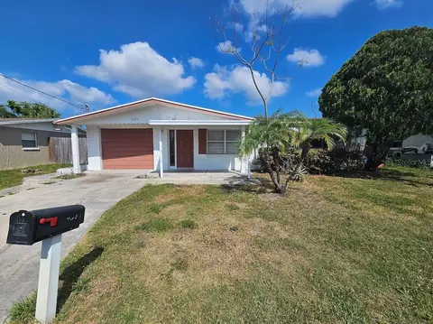 9029 Pegasus Ave, Port Richey, FL 34668