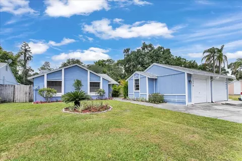 16010 Grass Lake Dr, Tampa, FL 33618