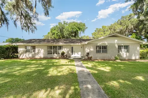 201 N Pine Ave, Fort Meade, FL 33841