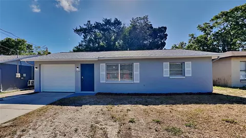 15204 Omaha St, Hudson, FL 34667
