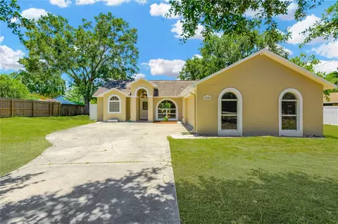 1850 Lakewood Dr, Brandon, FL 33510