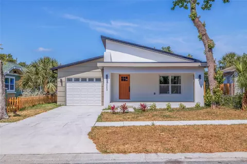 2023 43rd St S, Saint Petersburg, FL 33711