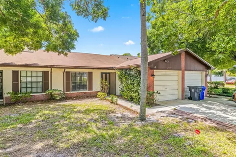 2027 Saginaw Ct, Oldsmar, FL 34677