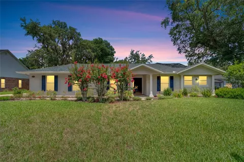 7021 Parliament Pl, Lakeland, FL 33809