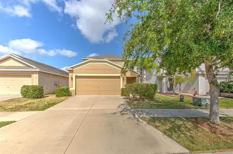 1402 Trailwater St, Ruskin, FL 33570