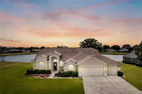 1527 Lions Club Dr, Brandon, FL 33511