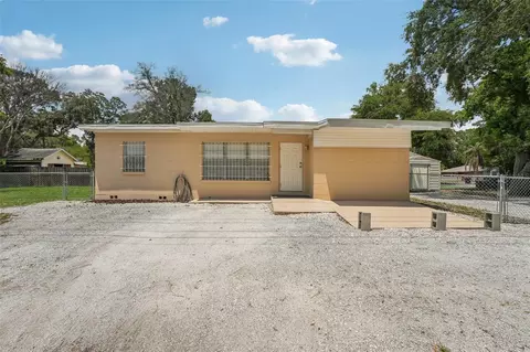 8102 N Newport Ave, Tampa, FL 33604