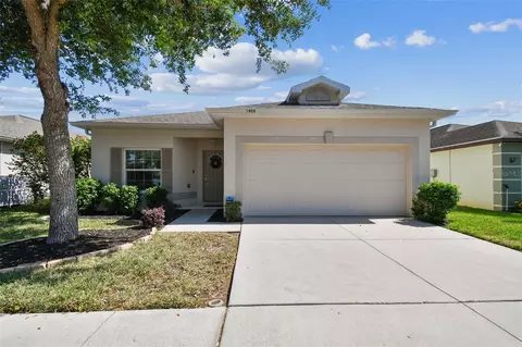 7808 Harbor Bridge Blvd, New Port Richey, FL 34654