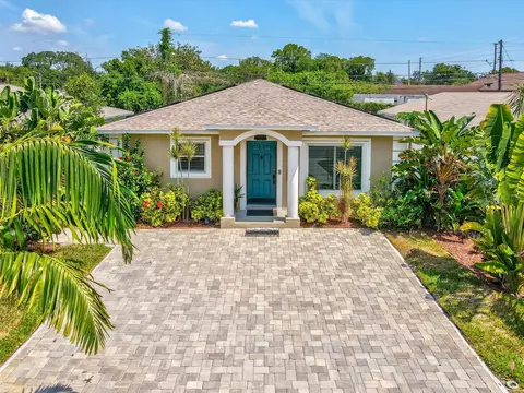 2825 Emerson Ave S, Saint Petersburg, FL 33712